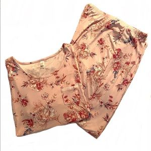 Flora Pink Floral pajama set -XL🌸🌸🌸